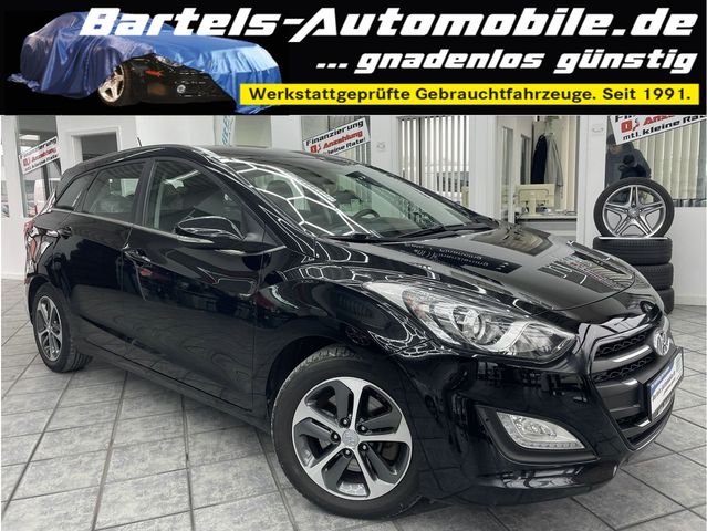 Hyundai i30 cw 1.6 blue-CRDi Trend, 1.Hand, Navi, Kamera