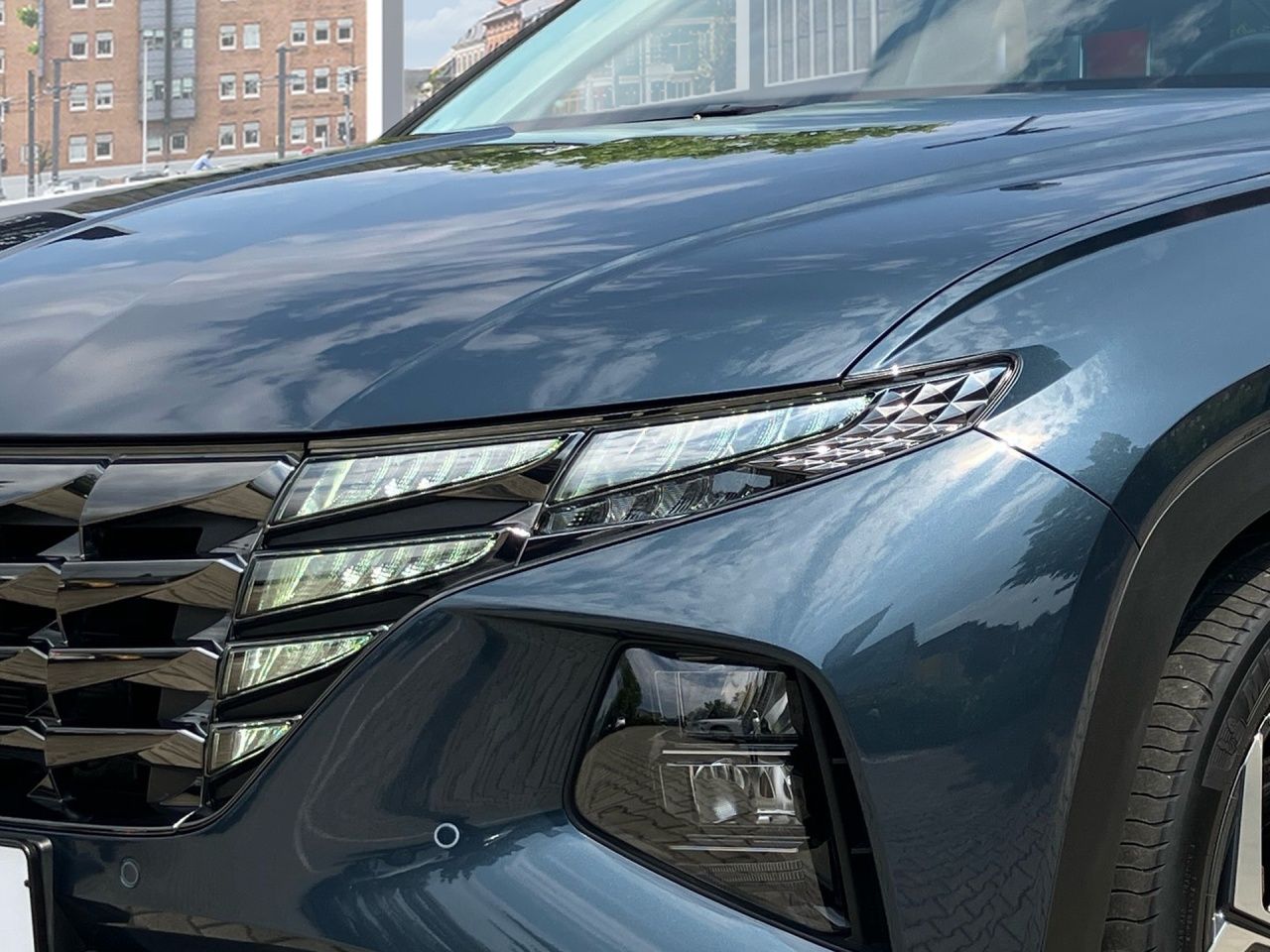 Fahrzeugabbildung Hyundai TUCSON TREND *AHK*SHZ*LHZ*NAVI*CARPLAY*PANO*