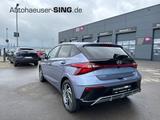 Hyundai i20 Klimaauto. Alu Nav LHZ SHZ Kam PDC AA/AC - Hyundai i20 mit Benzin-Antrieb
