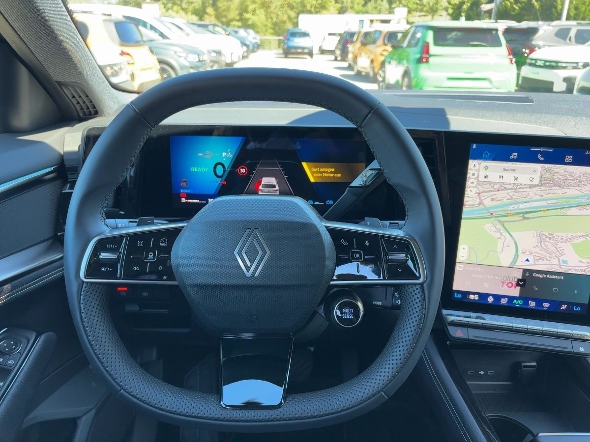 Fahrzeugabbildung Renault Rafale Techno 200 el. Heckkl. 4Contrl. GJR - mit KI generiert/bearbeitet