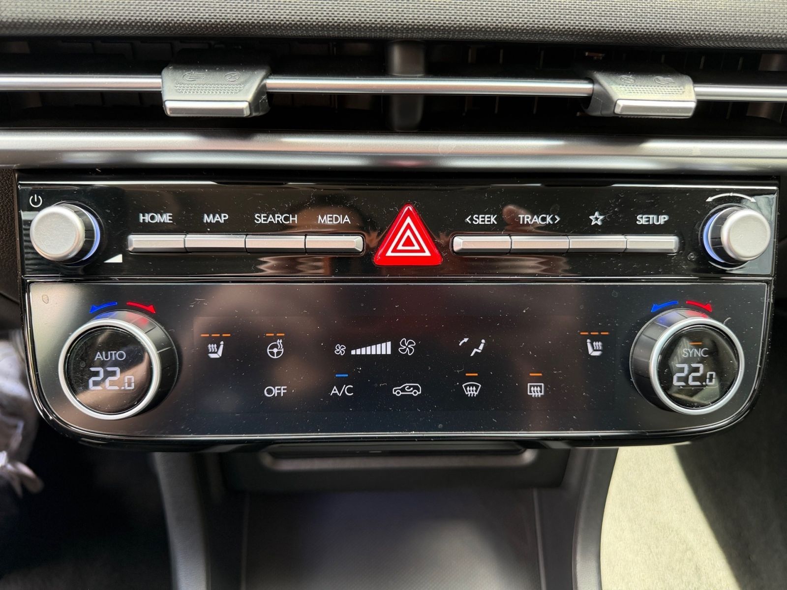 Fahrzeugabbildung Hyundai TUCSON 1.6 T-GDI Trend Mild-Hybrid LED Paket