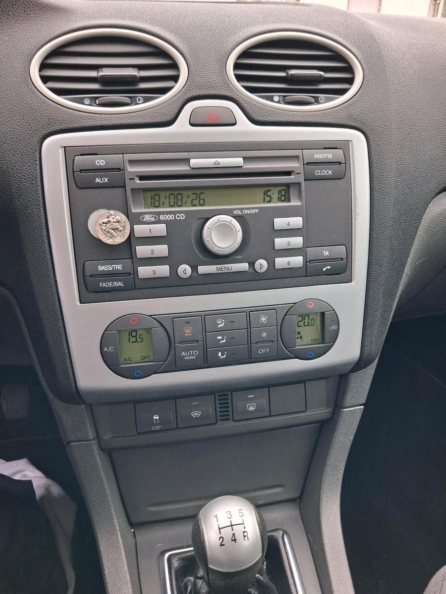 Ford Focus 2007 — photo 7