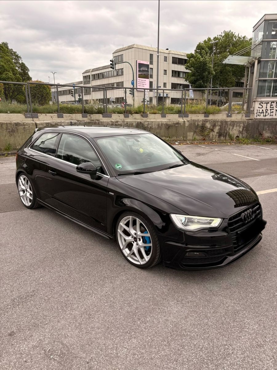 AUDI Audi A3 1.2 TFSI Ambition S-Line NAVI TEMPOMAT S