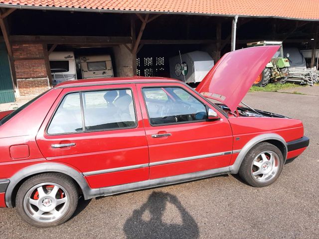 Volkswagen VW Jetta 19E rot + Ersatzteile