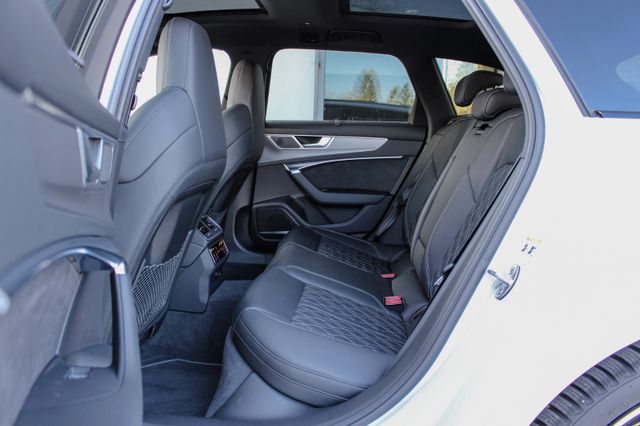 Audi A6 Avant 45 TFSI quattro/ S LINE/ PANO/ B&O/ LED