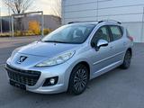 Peugeot 207 SW 1.6 HDI "Premium" PANO LEDER SHZ EURO-5 - Peugeot 207 Premium mit Diesel-Antrieb