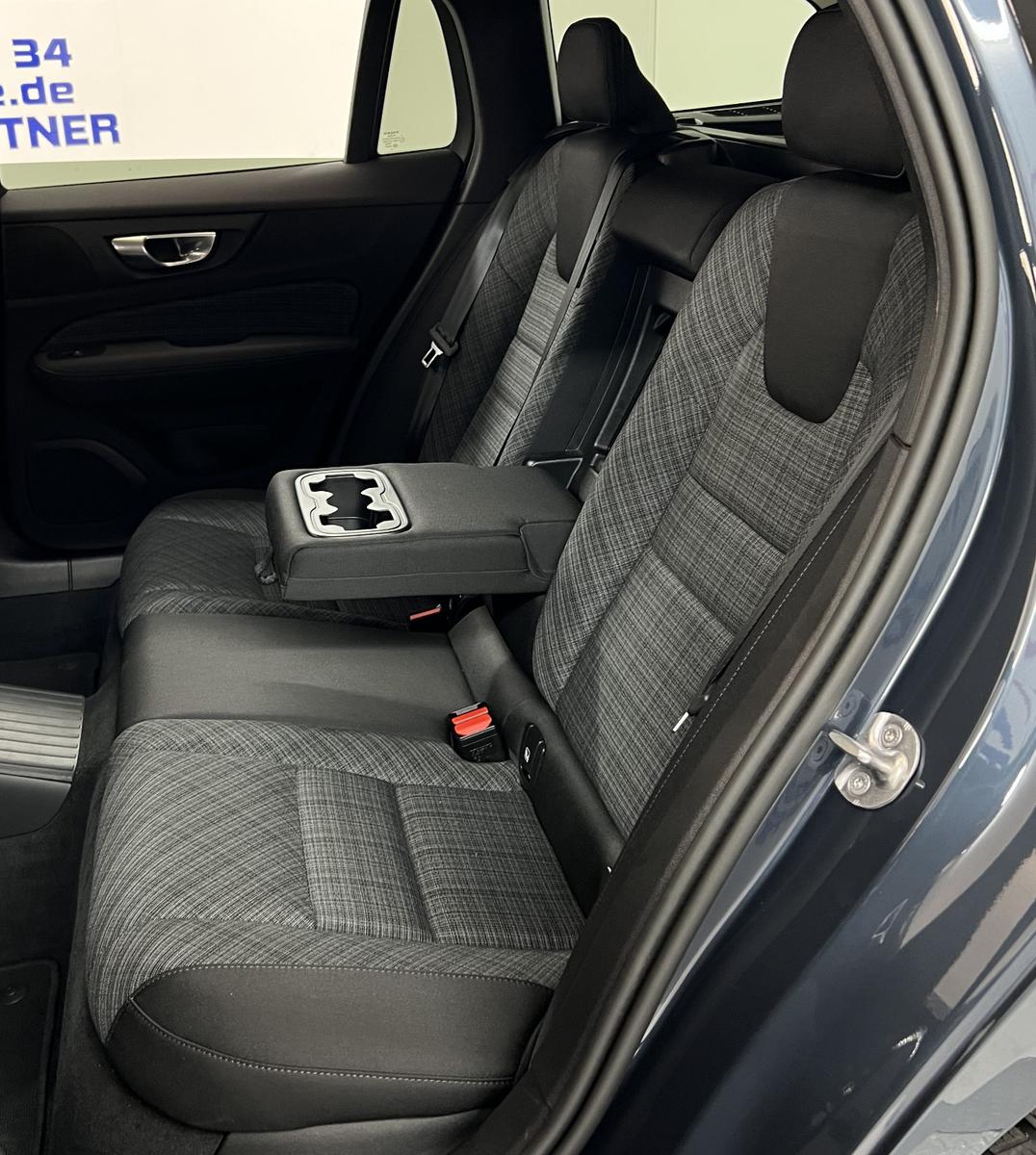 Volvo V60 Core 2,0 i Recharge Plug-In Hybrid T6 AWD E6, миниатюра 22
