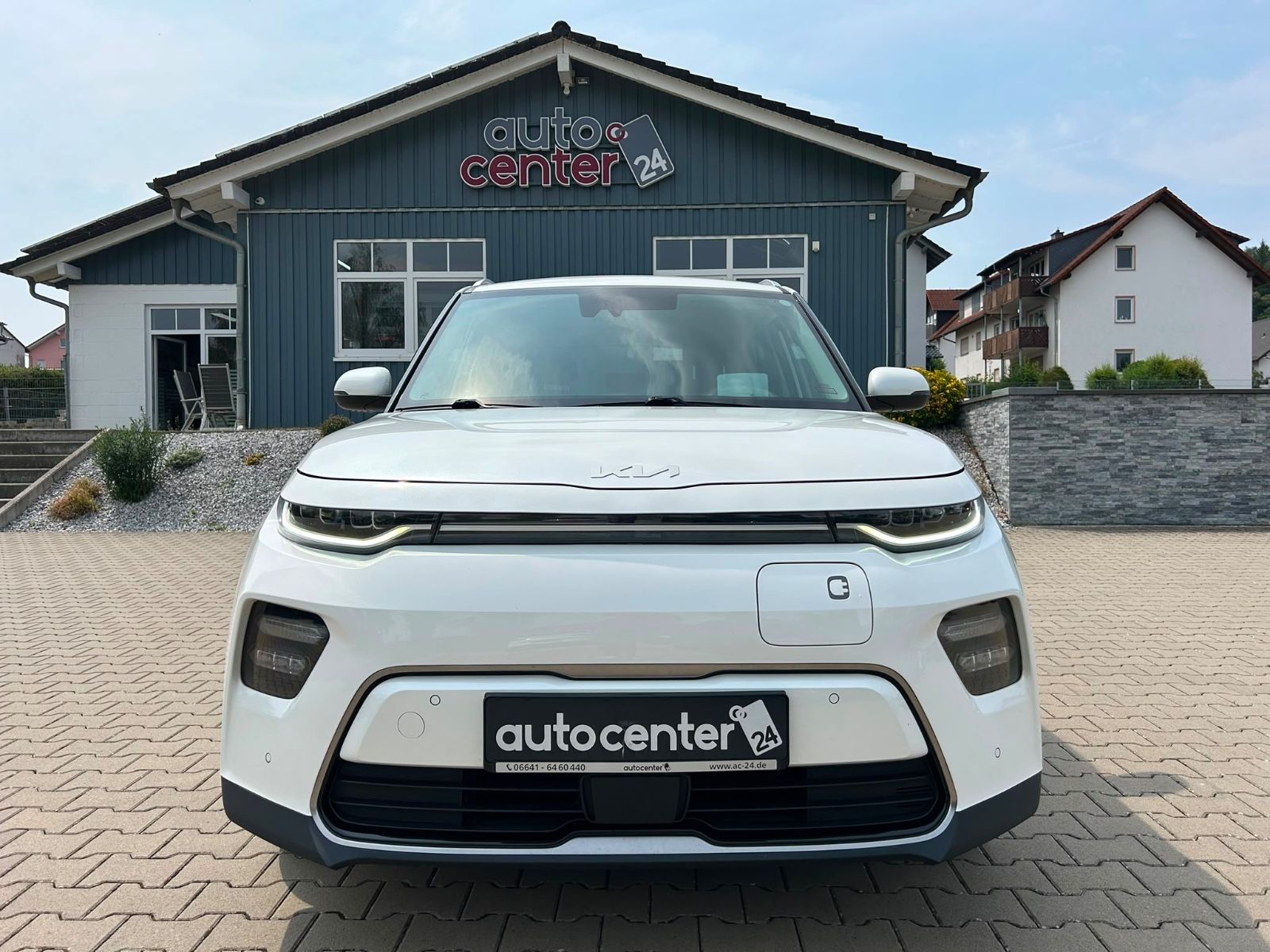 Fahrzeugabbildung Kia e-Soul Spirit°64 kWh°LED°3 Phasen°Kamera°1.Hand°