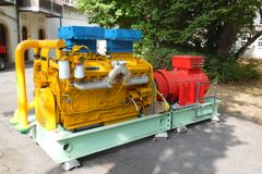 CAT DIESEL Notstromaggre.,Generator, 400KVA NUR 20h!