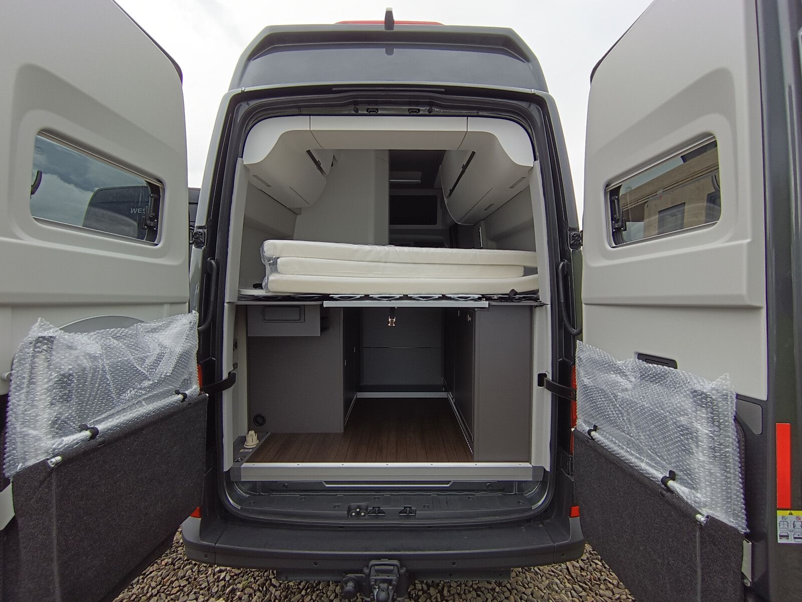 Fahrzeugabbildung Volkswagen Grand California 600 25810,- EUR Sondernachlass
