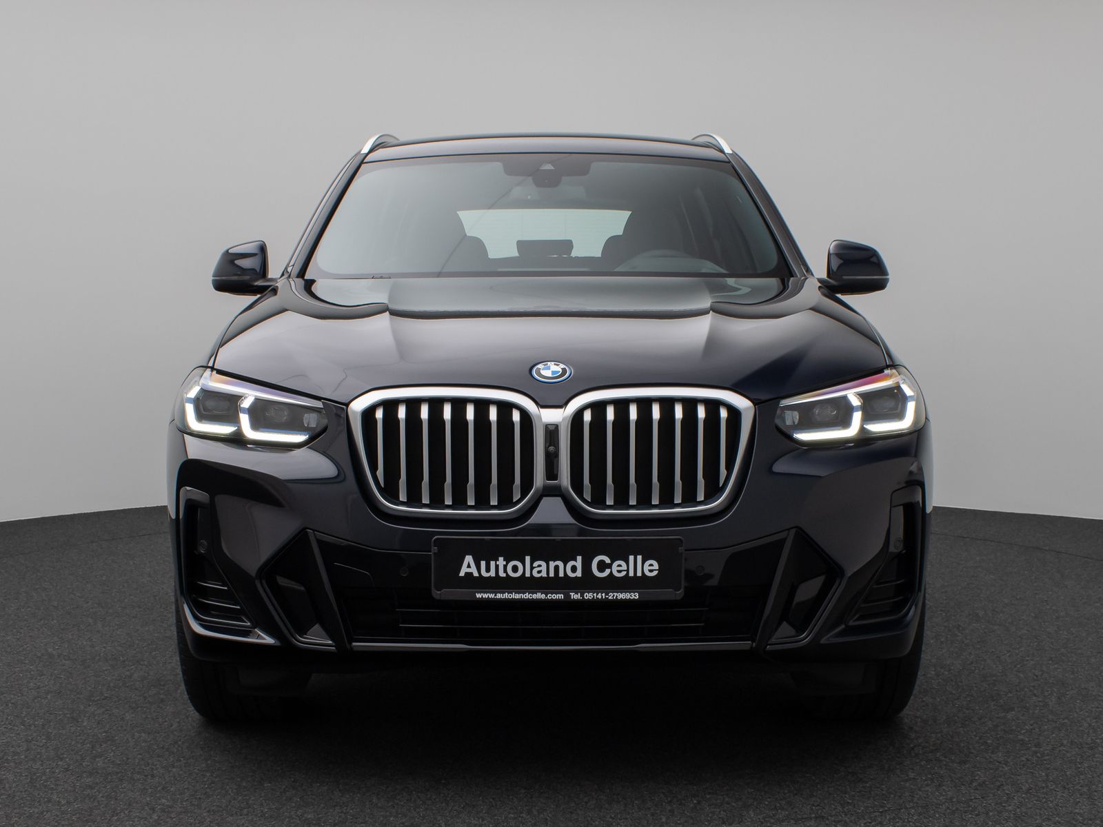 Fahrzeugabbildung BMW X3 xD30e M Sport 360°Laser HUD DAB HiFi Komfort