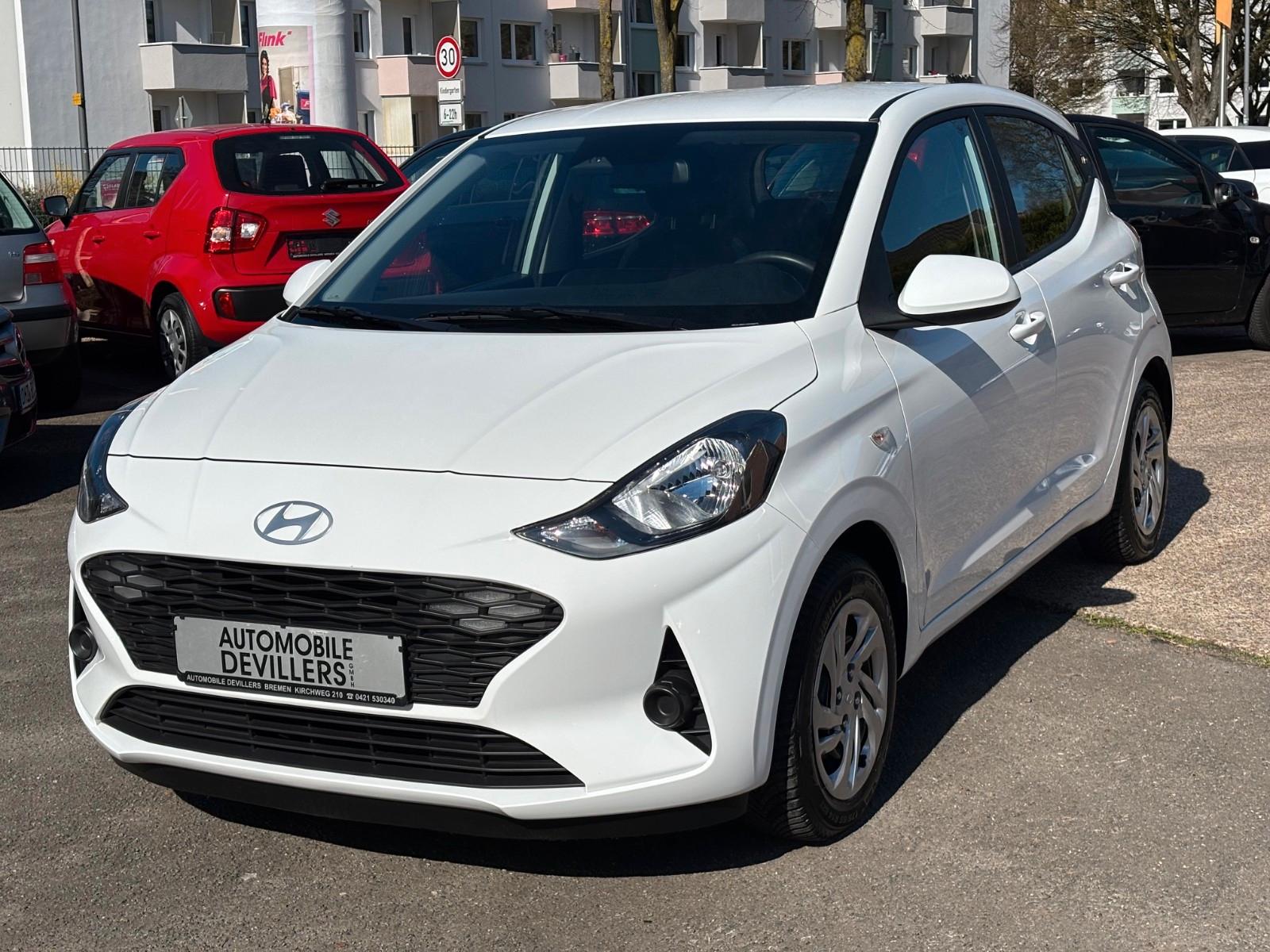 Hyundai i10 Select, volldigitales Tacho, Spurhalteassist