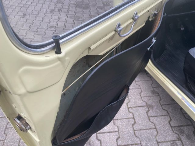 Seat 600-L Turismo *mtl. 95€*