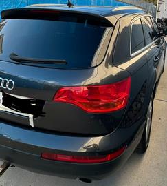صورة 6 لـ 2006 AUDI Q7