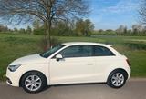 Audi A1 1.2 TFSI Attraction 3-Türer, Amalfiweiß