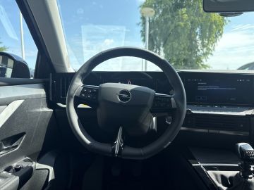 Bild 14 Opel Astra L Edition Navi Digitales Cockpit LED Apple