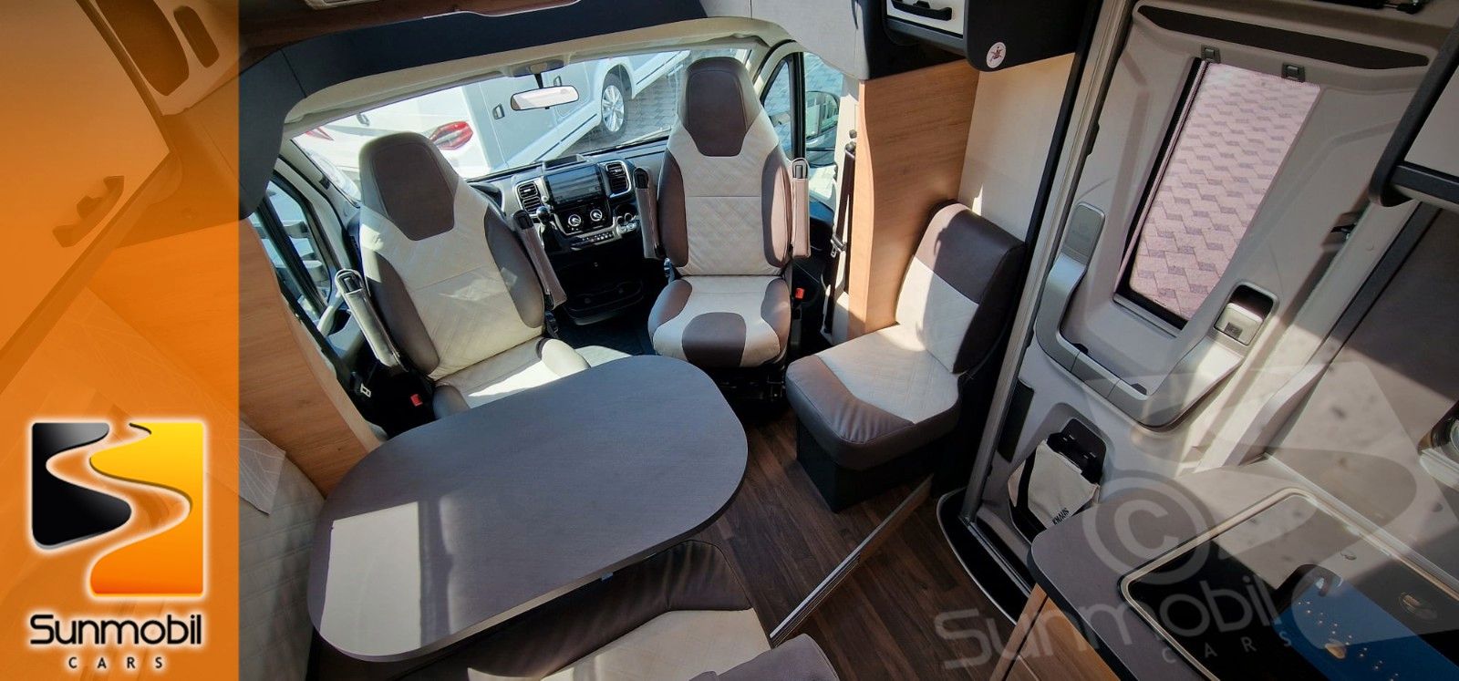 Fahrzeugabbildung Knaus Live Ti 650 MEG Platinum Selection 180 PS Auto
