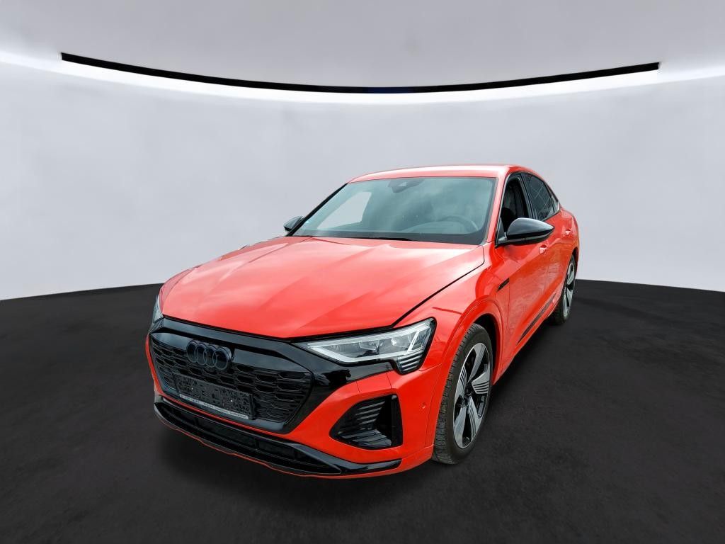 Image of Audi Q8