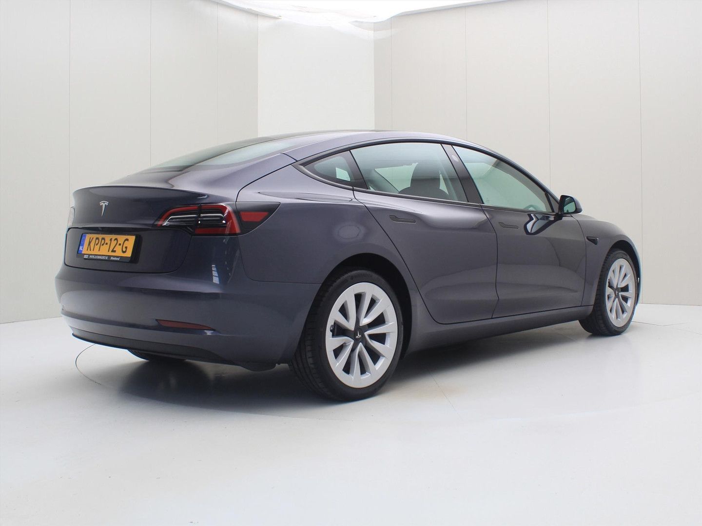 Tesla Model 3 Standard RWD Plus FACELIFT 94% SoH [ AMD imagem 2