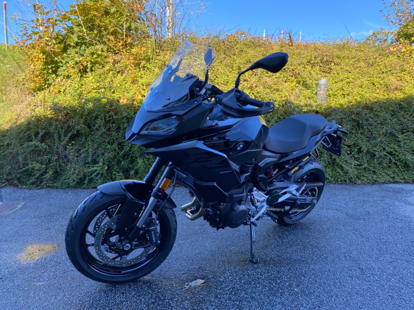 Fahrzeugabbildung BMW F 900 XR Triple Black 4 Pakete