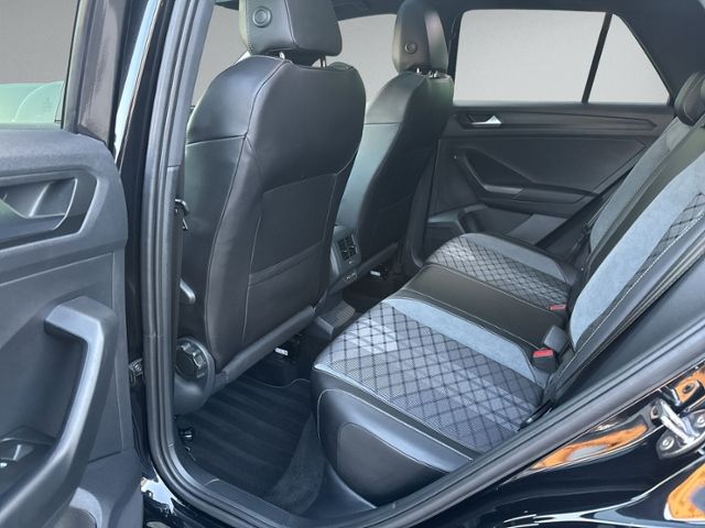 T-Roc 1.5 TSI DSG R-LINE PANO+IQ.LIGHT+RFK+NAVI+
