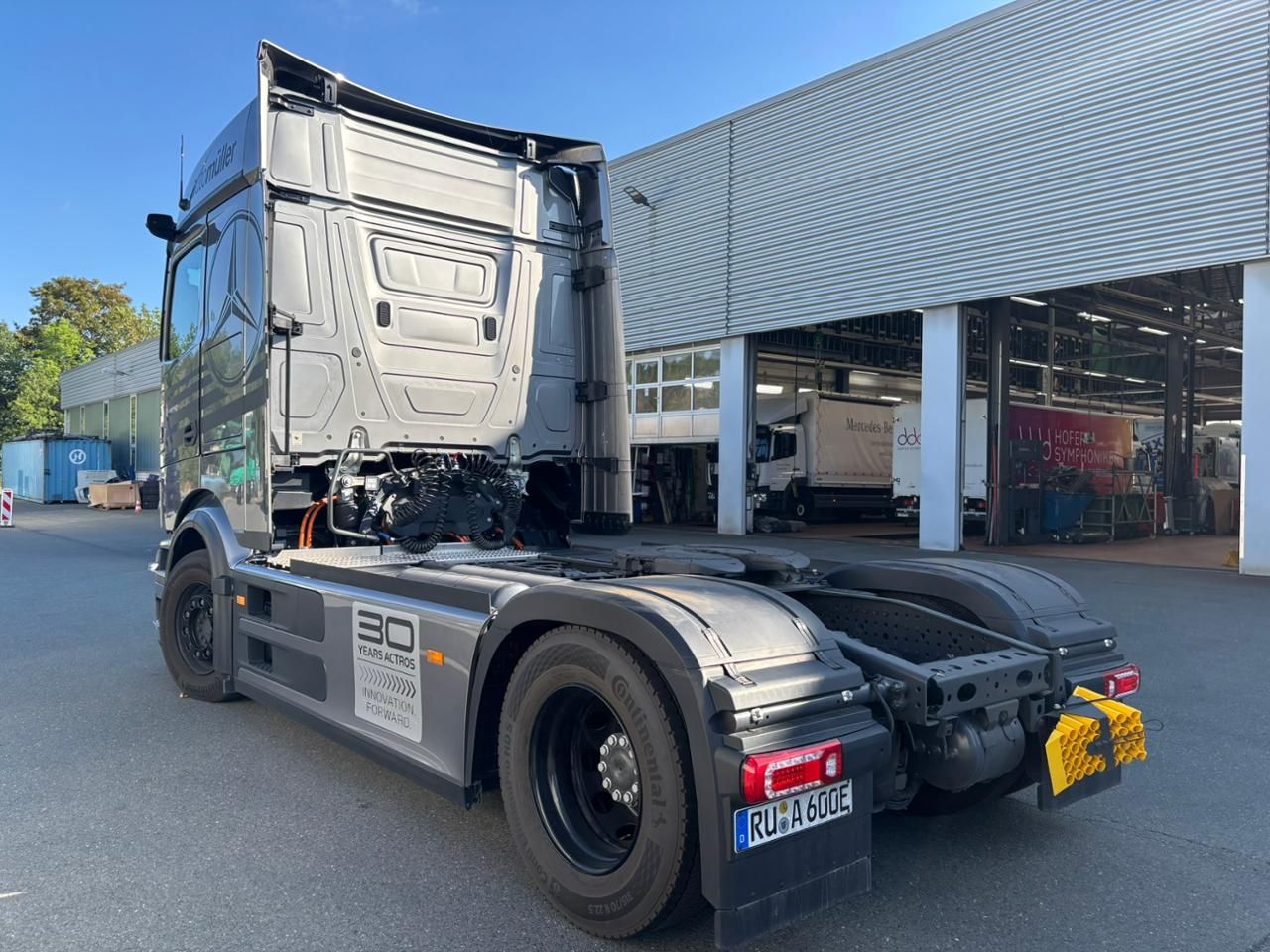 Fahrzeugabbildung Mercedes-Benz eActros 600 LS