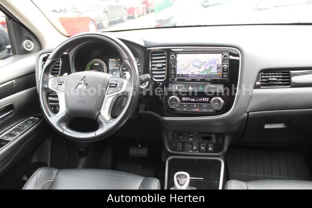 Mitsubishi Plug-in Hybrid Outlander