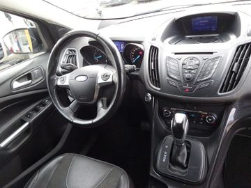 Ford Kuga - 12