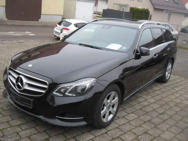 Mercedes-Benz E 200 T.CGi,VOLL,SD,Neue-Reifen,2-Han,Super-Zu!