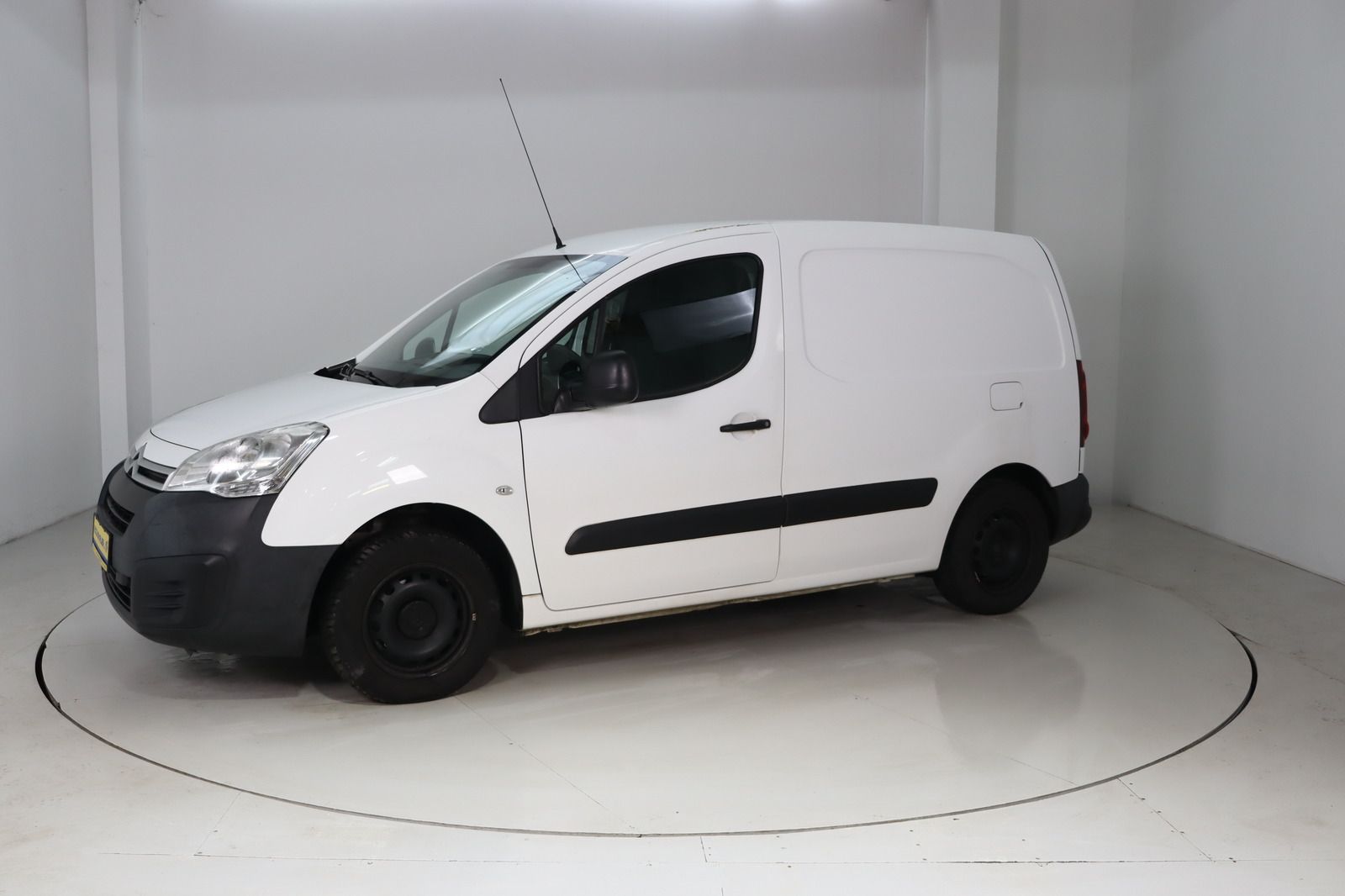 Fahrzeugabbildung Citroën Berlingo Kasten Business HDI 75