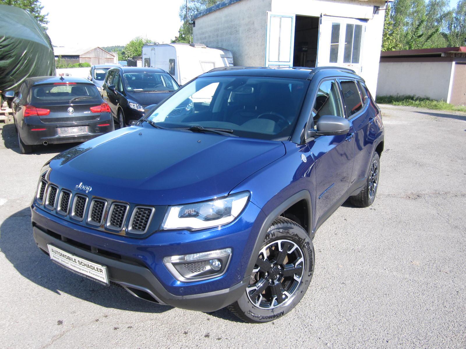 Jeep Compass Trailhawk Plug-In Hybrid 4WD