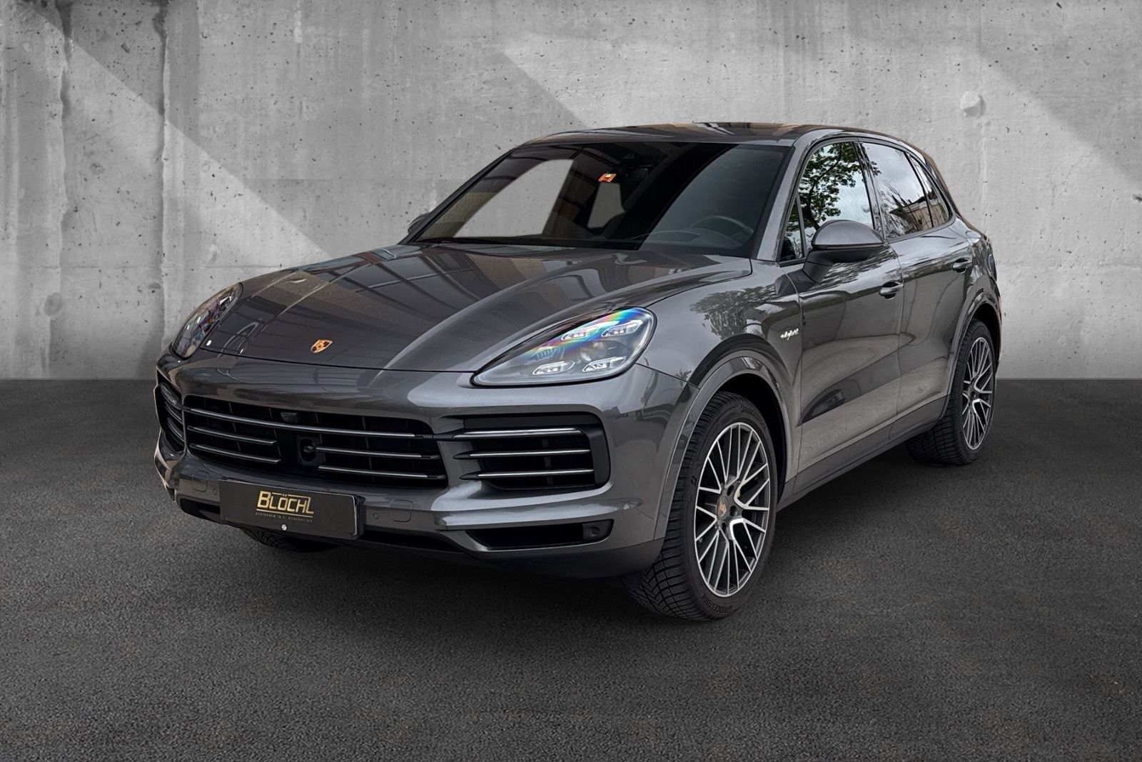 Fahrzeugabbildung Porsche Cayenne E-Hybrid*AHK*Panorama*Surround