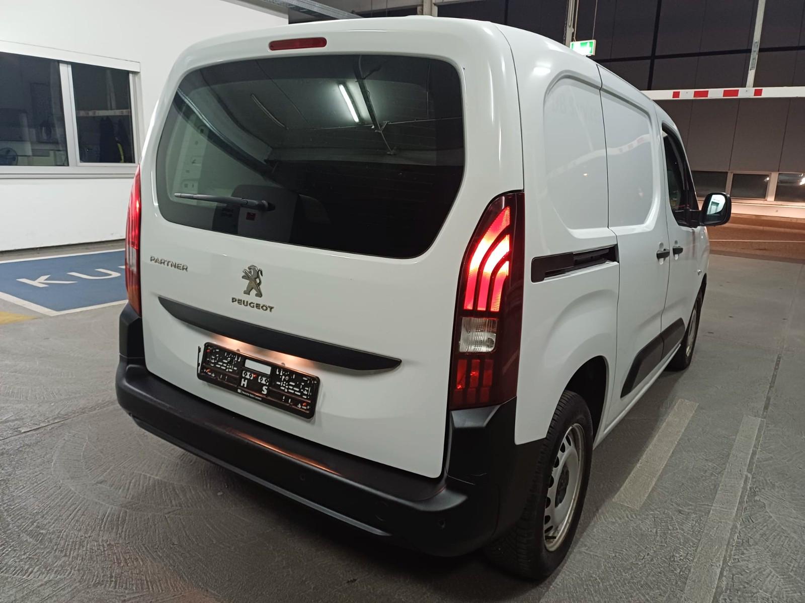 Peugeot Partner Premium L1 Klima*Navi*PDC*Tempomat*SHZ*