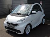 Smart ForTwo Coupe IceShine Softtouch Teilleder Pano - Smart Gebrauchtwagen von 2013