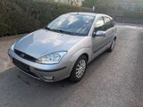 Ford Focus 1.6 - 5 Türer TÜV bis 9/2025 - Ford Focus: Türer