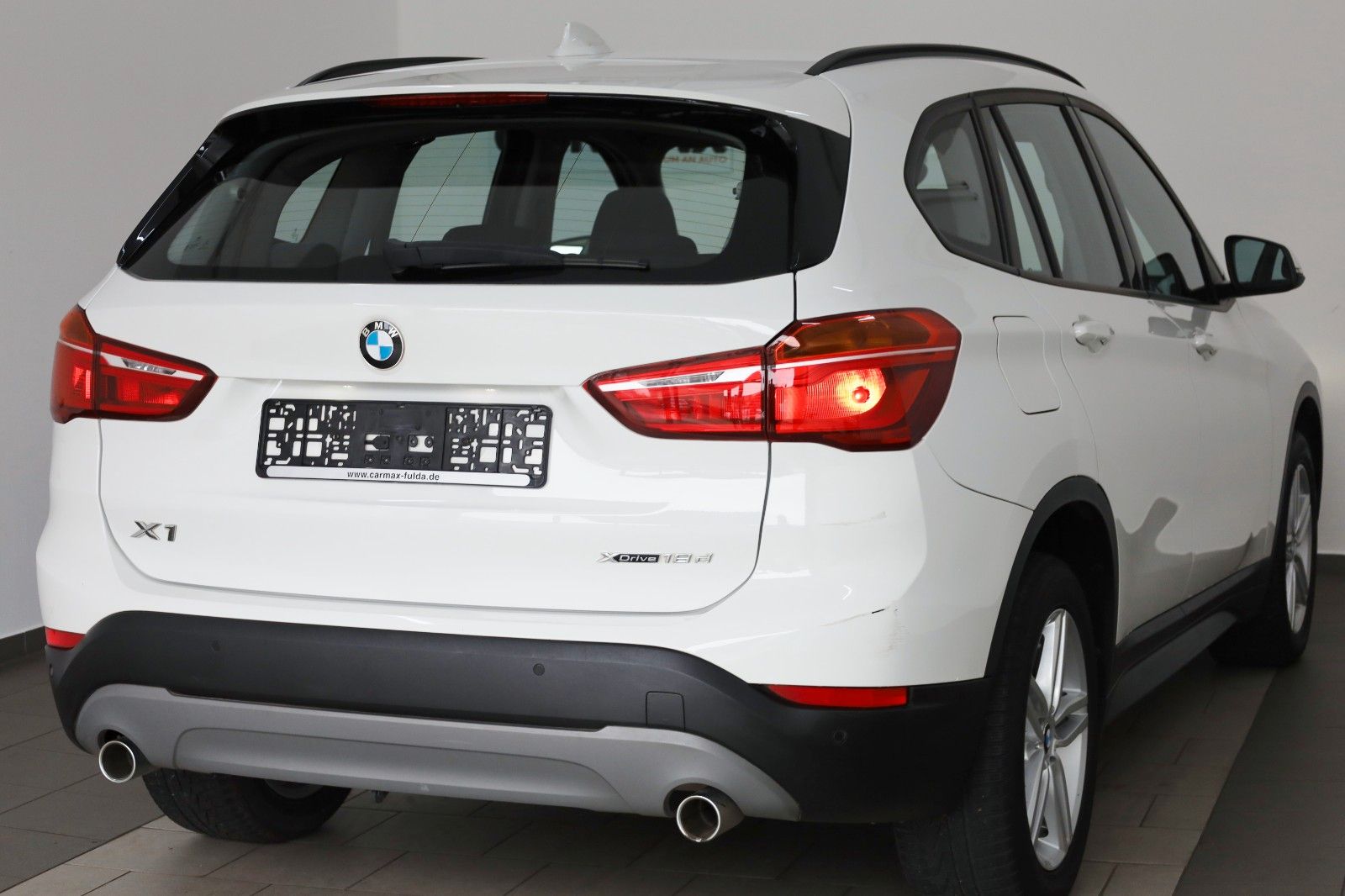 Fahrzeugabbildung BMW X1 xDrive 18dA Navi,SH,PDC,SR+WR