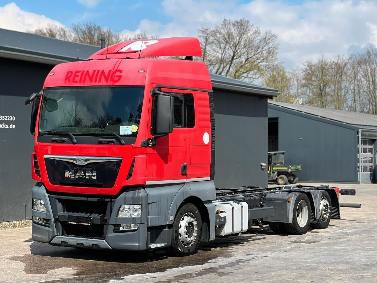 MAN TGX 24.400 6x2 Euro 6 Fahrgestell