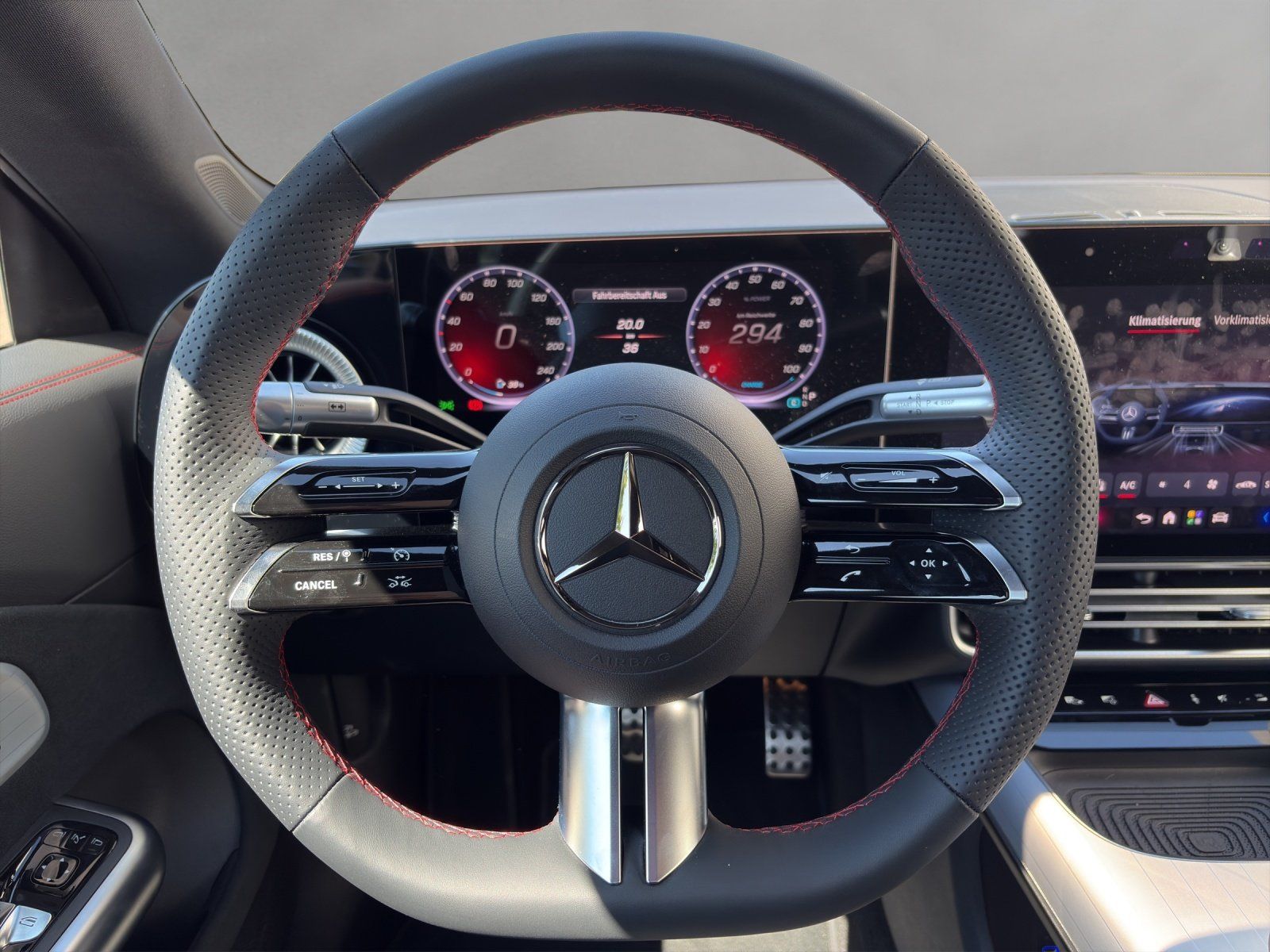 Fahrzeugabbildung Mercedes-Benz CLA 250+ AMG 360° Burm Keyless DigiLight Standh