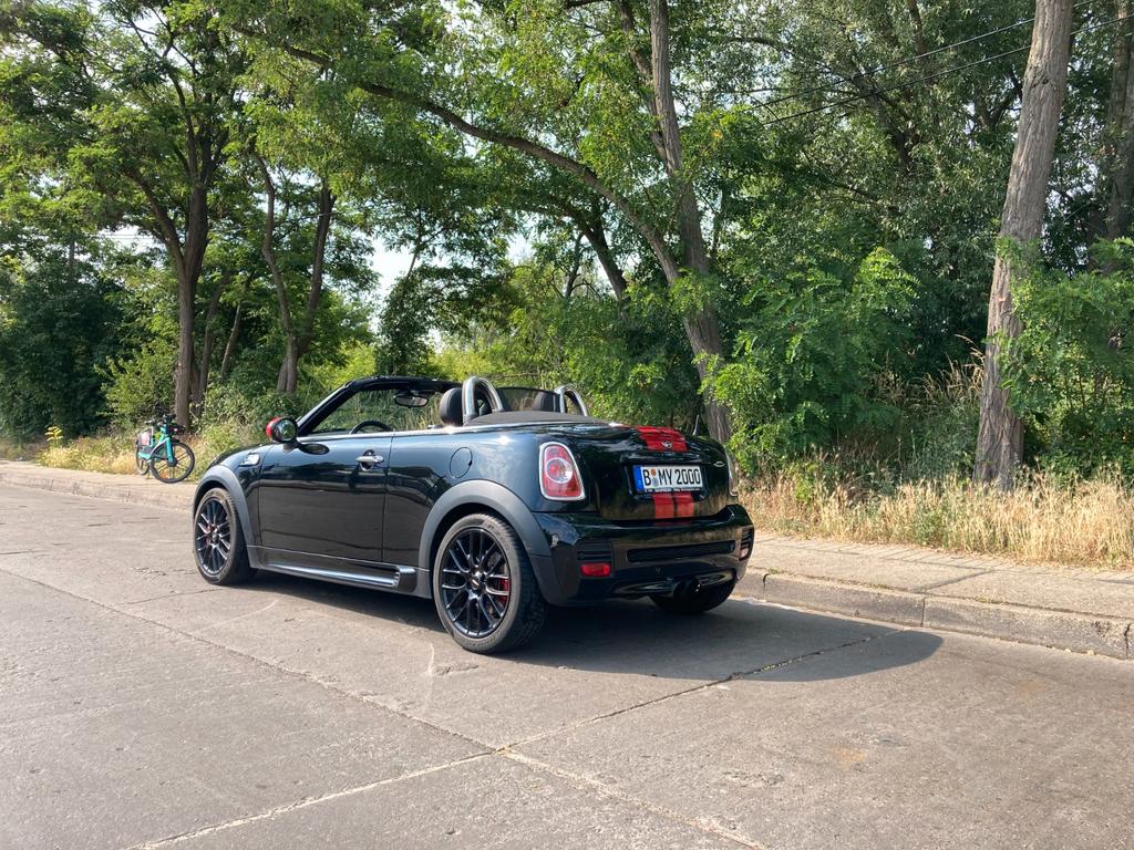 MINI John Cooper Works Roadster