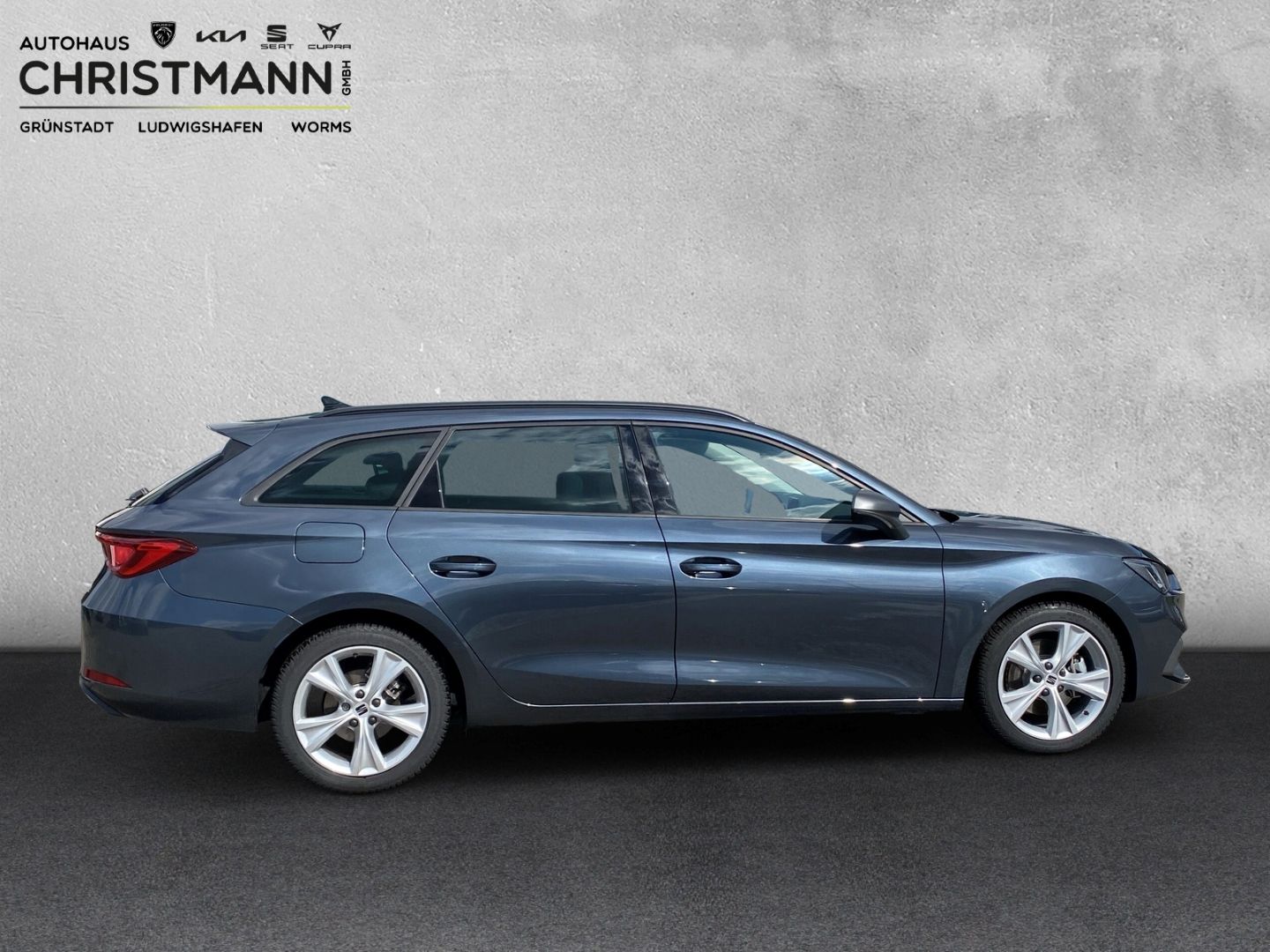 Fahrzeugabbildung SEAT Leon Sportstourer FR 2.0 TDI EU6d Navi Digitales