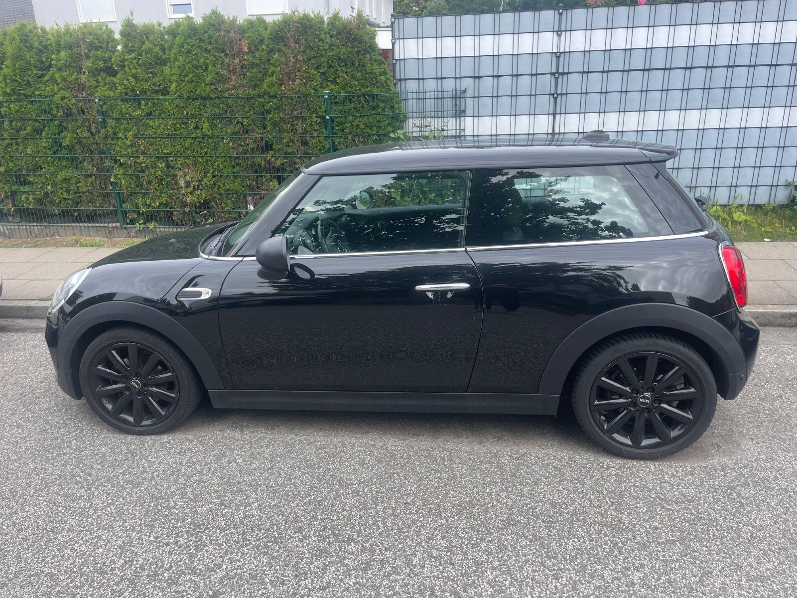 MINI One One