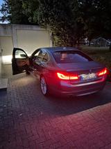 BMW 530e Limousine *Volleder*Kamera*STZHZG* - silberne BMW 530