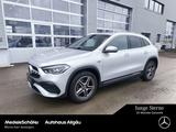 Mercedes-Benz GLA 250 e AMG Dist VorrAHK LED Kam automHeck 19' - silberne Mercedes-Benz GLA 250