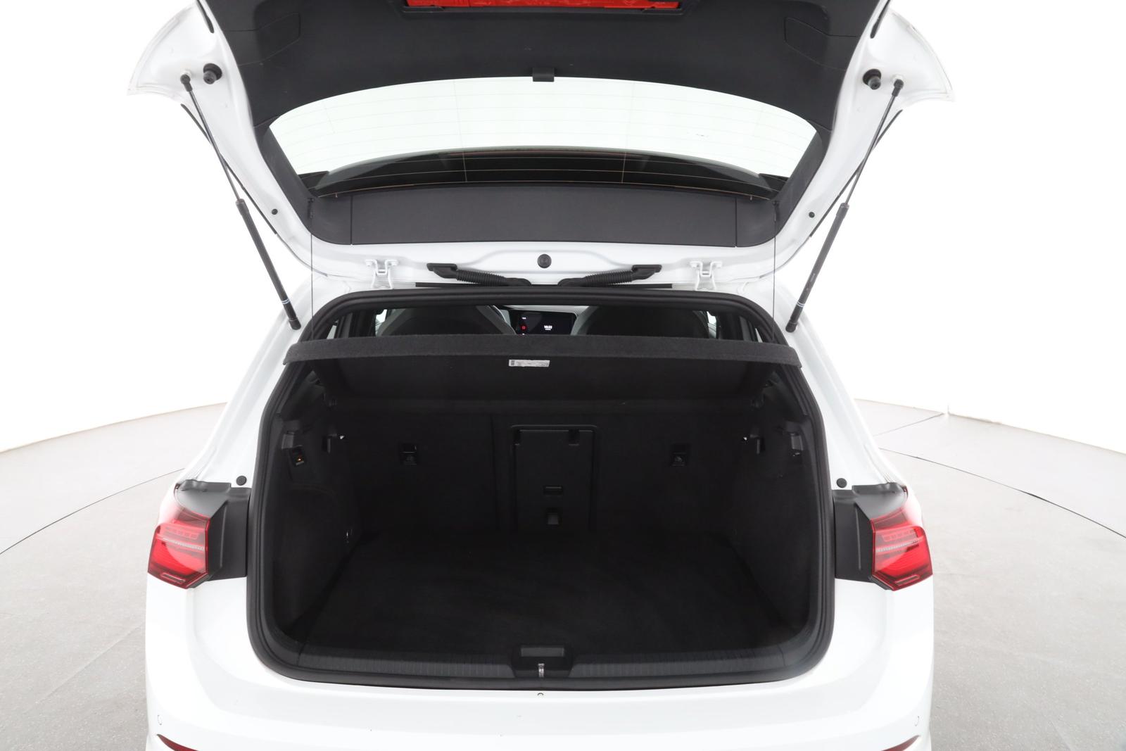 Volkswagen Golf VIII 2.0 TSI DSG R-Line AHK STANDH., миниатюра 10