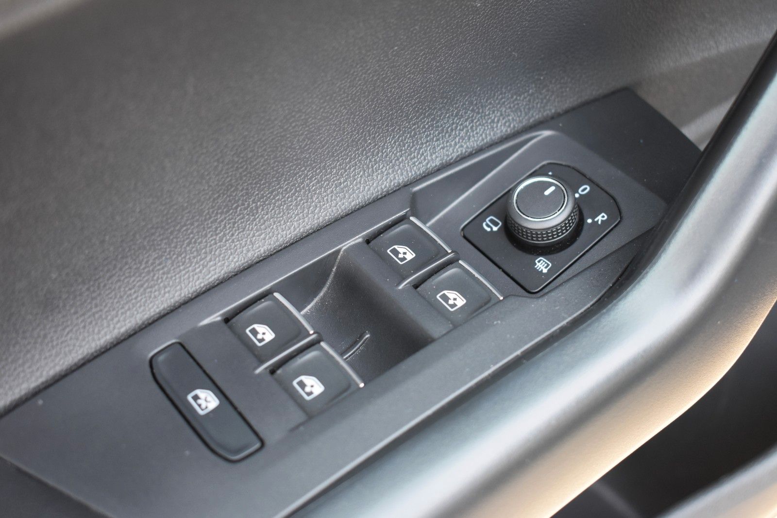Fahrzeugabbildung Volkswagen Polo VI Goal DSG/ACC/KLIMA/SHZ/CARPLAY/LED/NAVI
