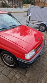 Opel Tausche oder Verkaufe 2 Oldtimer - gebrauchte Opel Corsa aus dem Jahr 1994