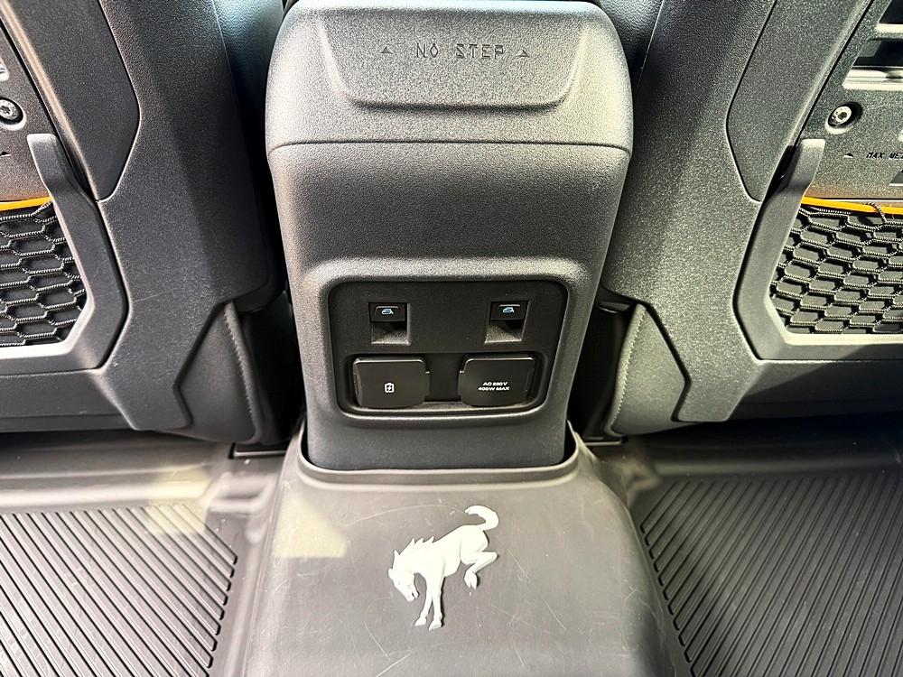 Ford Bronco Badlands e-4WD iACC+BLIS+B&O+LED+SYNC4