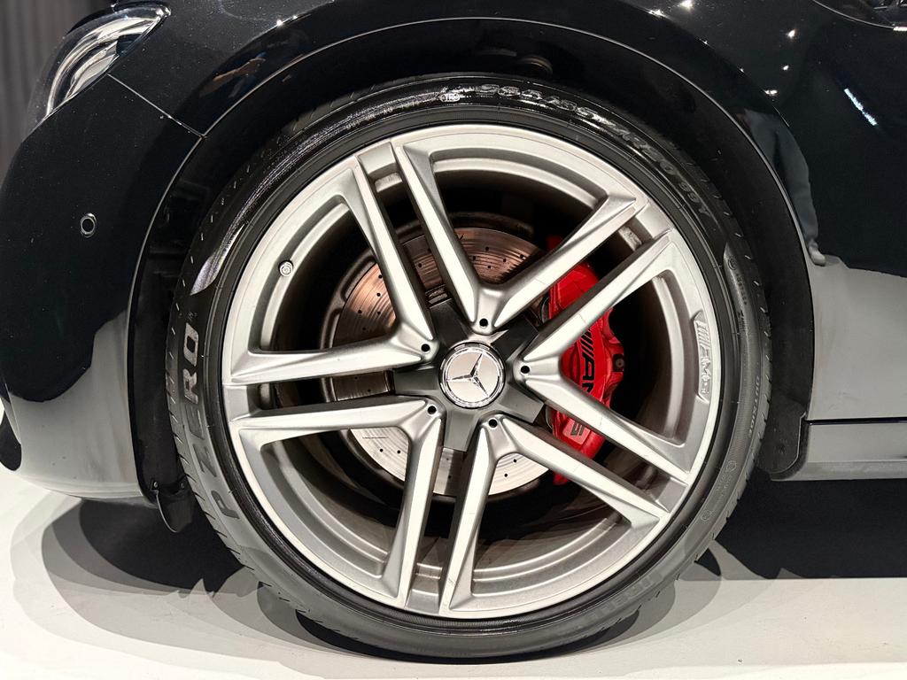 Mercedes-Benz E 63 AMG