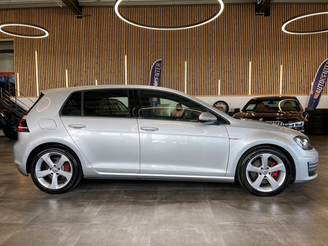 Volkswagen Golf VII Lim. GTI BMT *1.HAND*NAVI*TEMP*PDC*