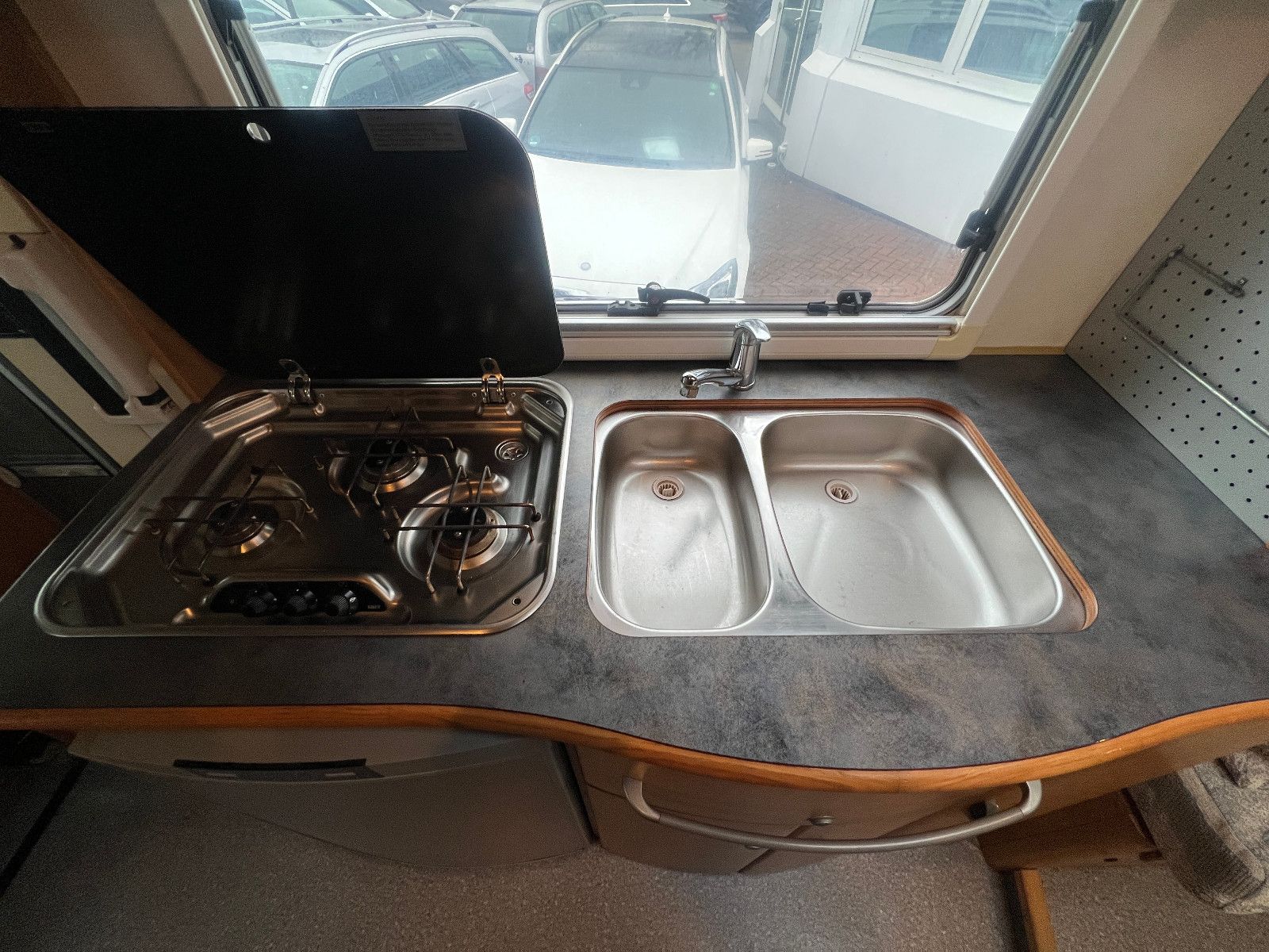 Fahrzeugabbildung HYMER / ERIBA / HYMERCAR B634 FIAT ALKO DPF LOUNGE DACHKLIMA SOLAR AUTSAT